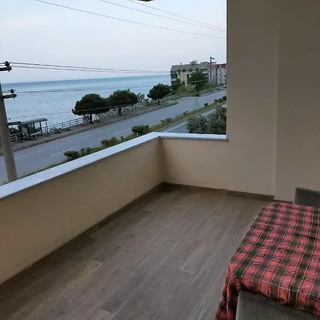 عظيم Mersin Hotel 4*